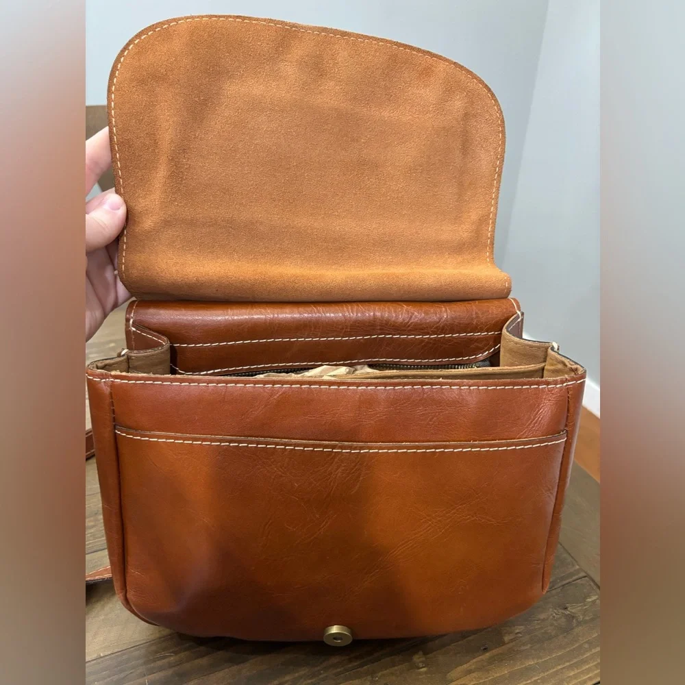 Patricia Nash London Saddle Bag